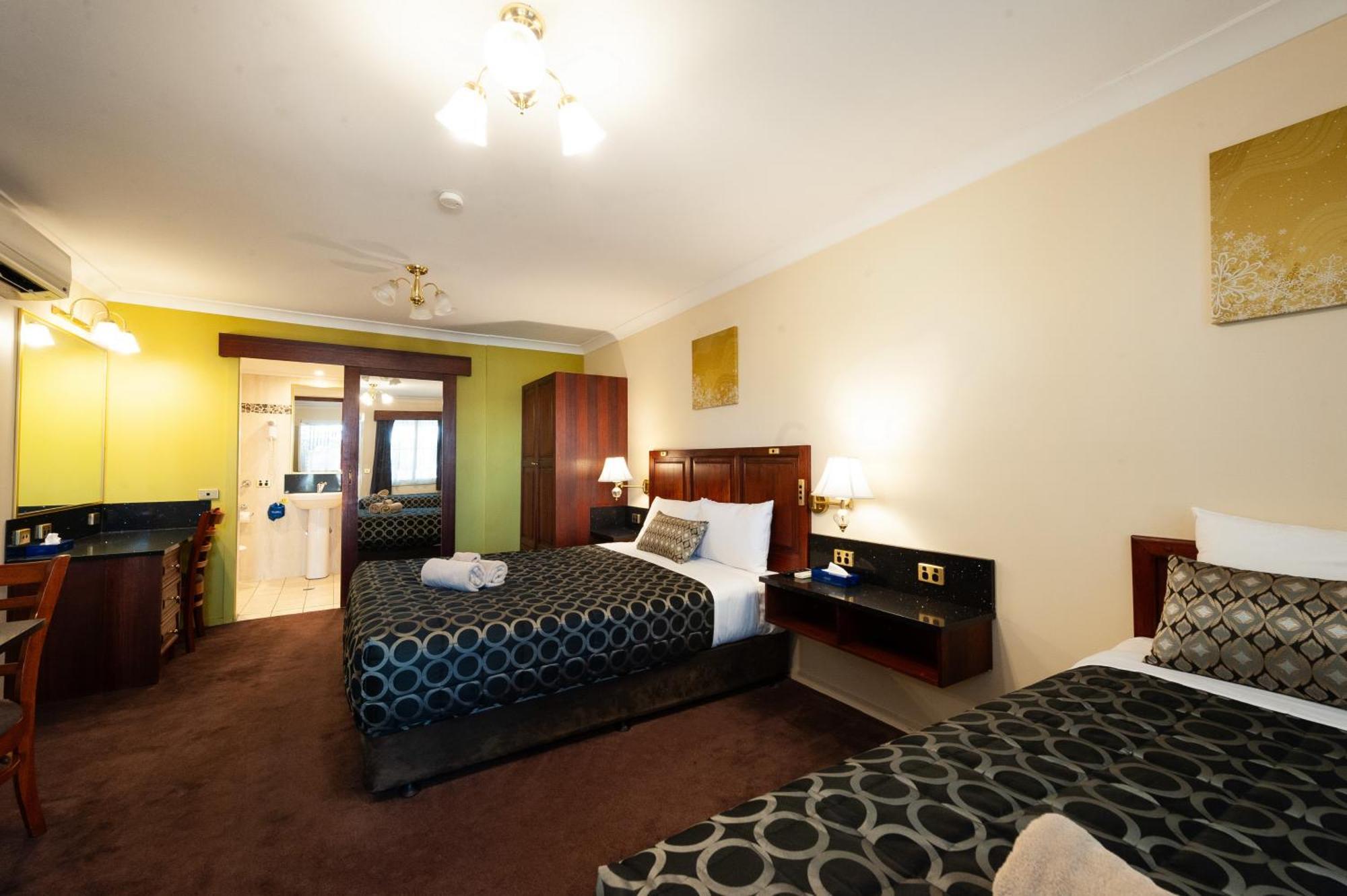Albury Georgian Motel & Suites Exterior photo