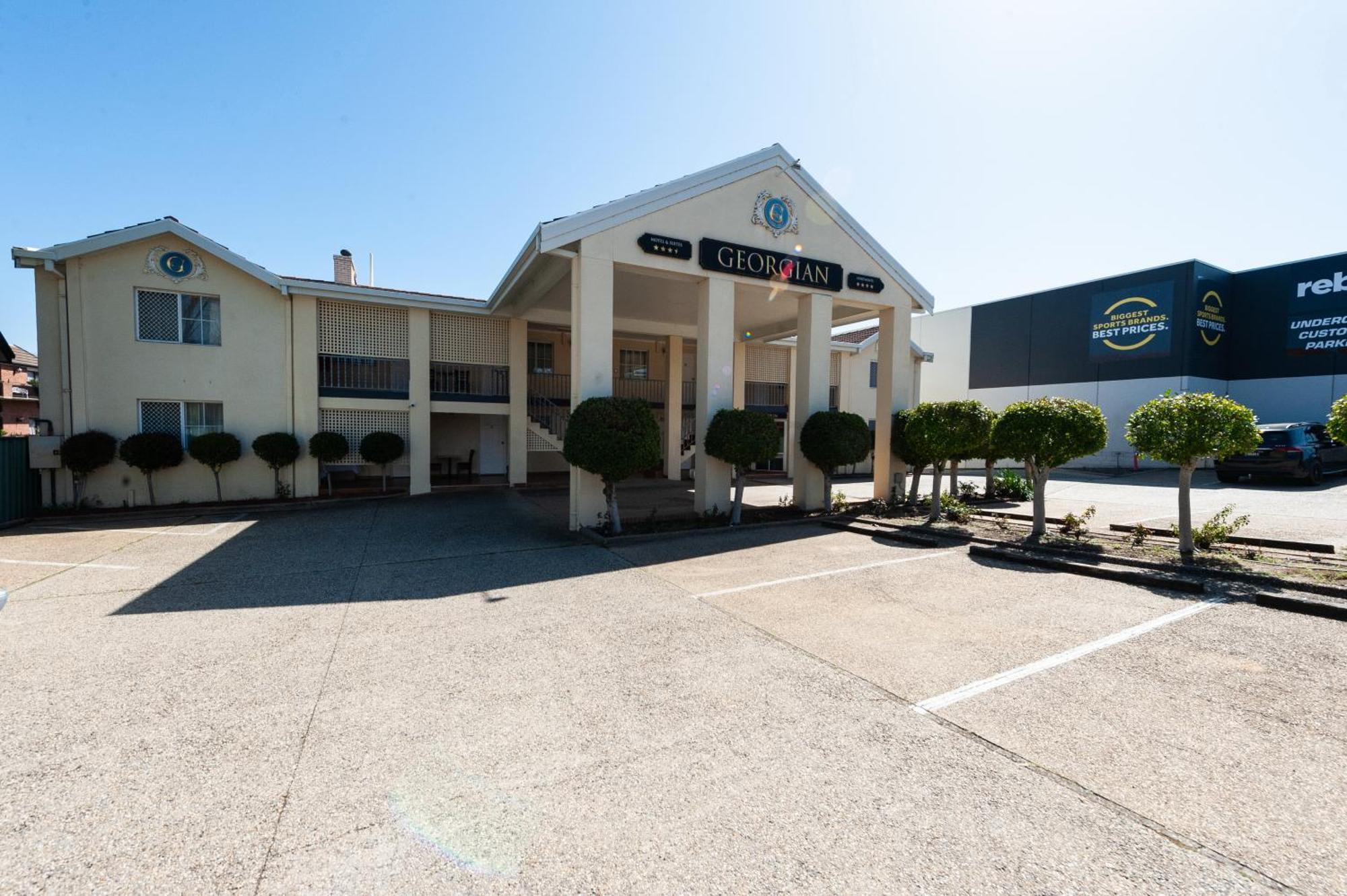 Albury Georgian Motel & Suites Exterior photo