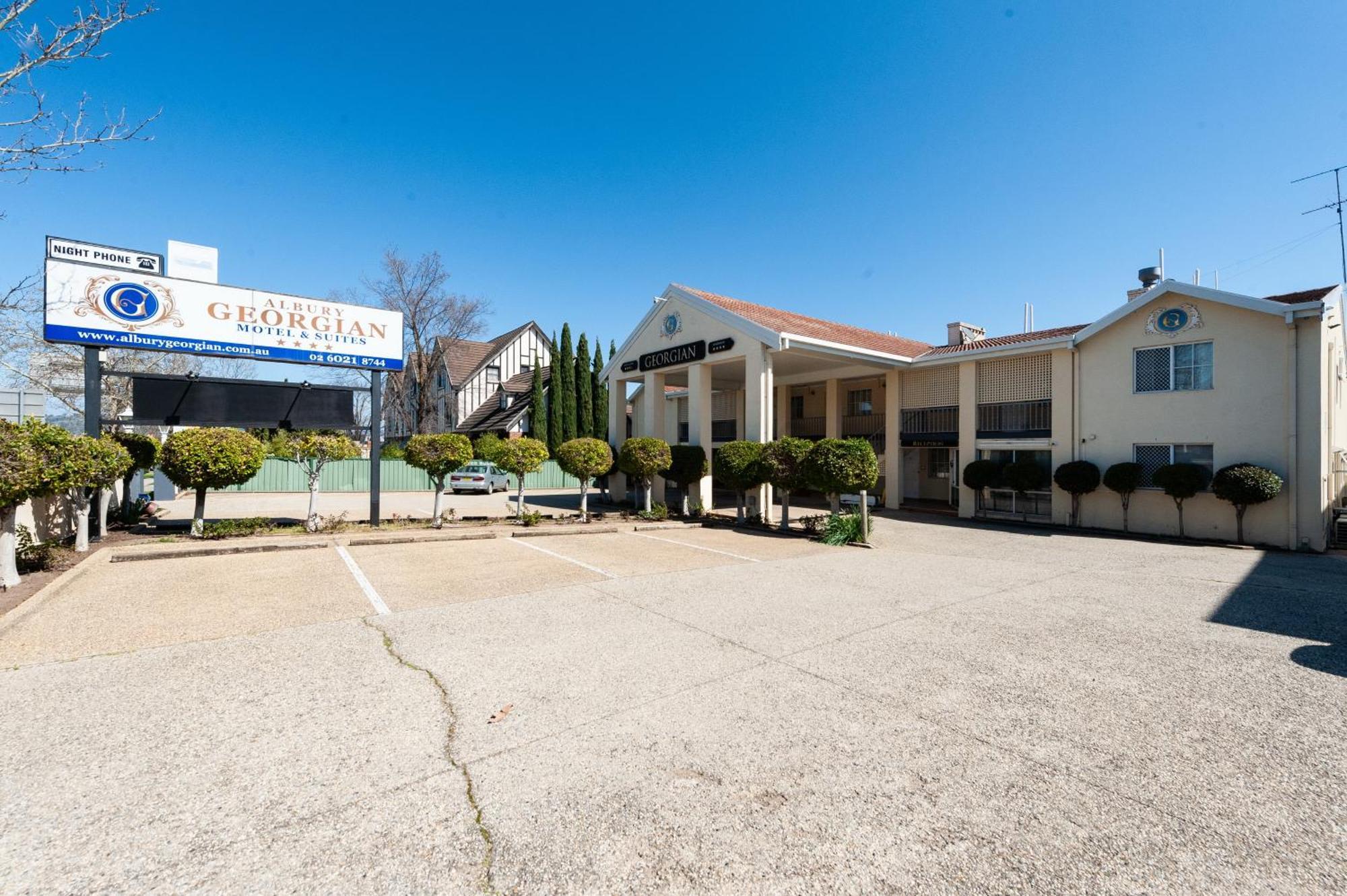 Albury Georgian Motel & Suites Exterior photo